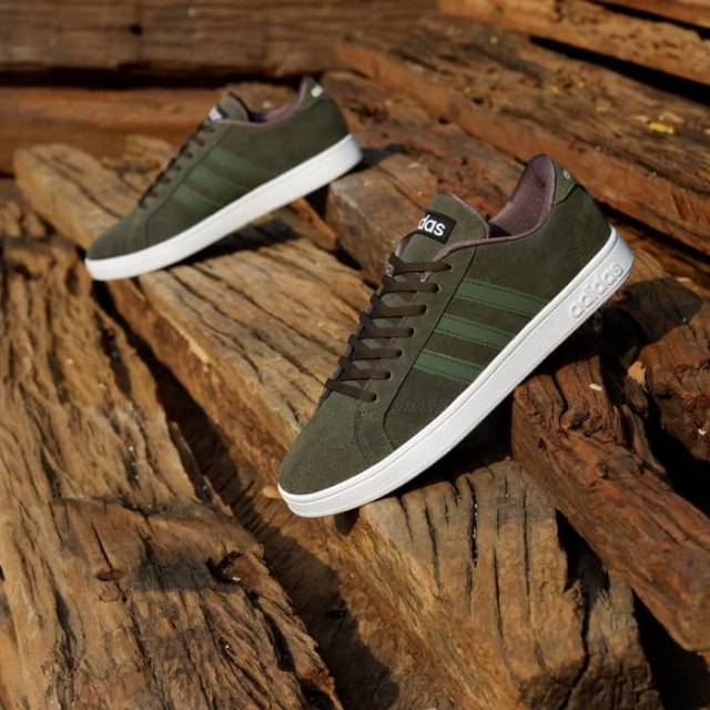 Adidas Neo Baseline &quot;Olive Green&quot;