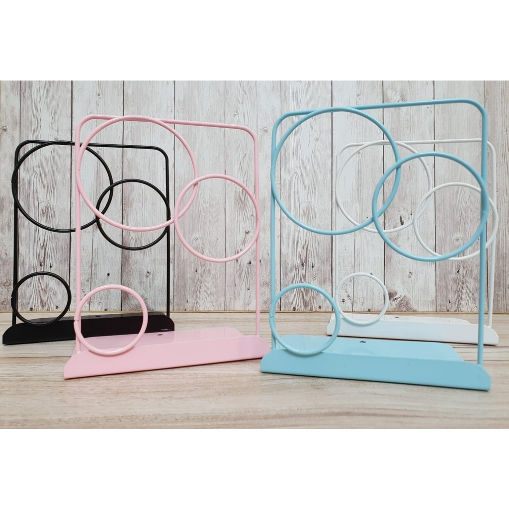 

PEMBATAS PENYANGGA BUKU BESI METAL BOOK END BENTUK LUCU POLOS