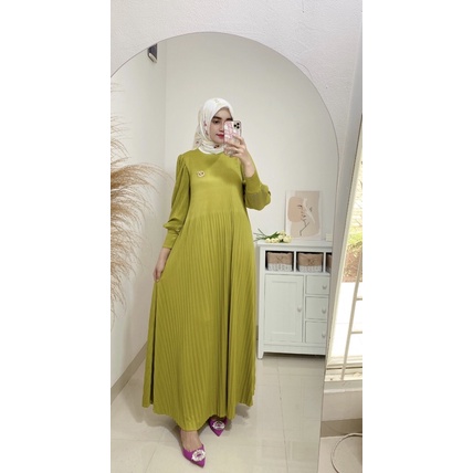 Humaira pleats dress / longdress plisket / pleats longdress