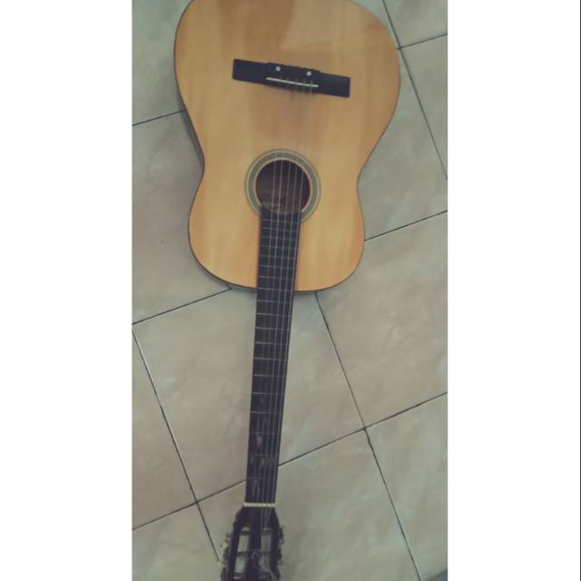 Gitar akustik KAPOK MG 010