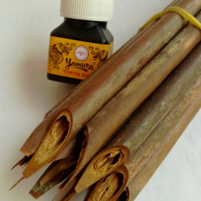 

Paket pena Handam isi 8 pena dan 1 tinta