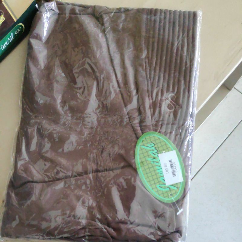 L 85 RC JILBAB BERGO ORIGINAL JAMILAH HIJAB | L 85 RC Tanpa Payet ORIGINAL Size M-Coffee