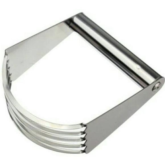 

Food & Drink Maker Alat Penghias Kue Pastry Blender 5 Blades S720707 B Hayastore69