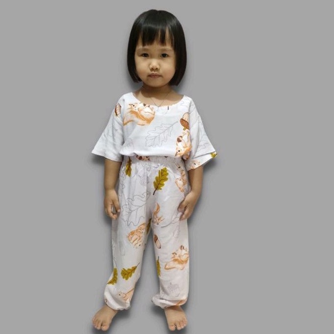 Moura Set Acron Baju Tidur Anak Bahan Rayon Adem Bisa Pakai Untuk Main Serap Keringat