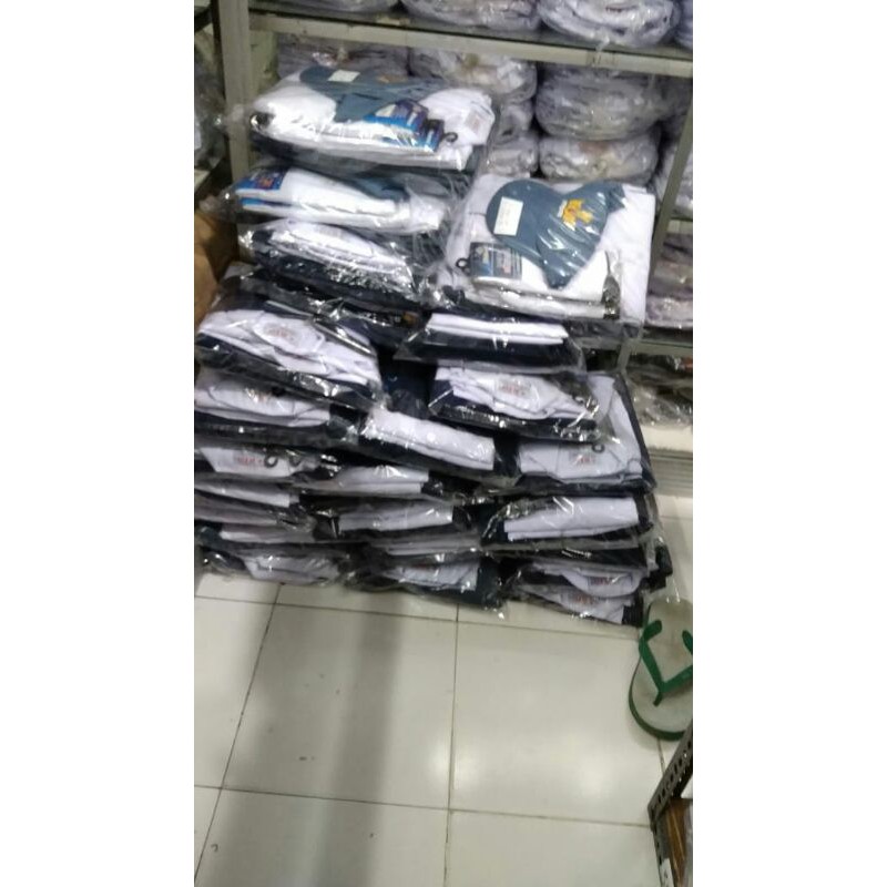 BAJU SERAGAM PANJANG SMP ATAU SMA / SERAGAM SMP PANJANG / SERAGAM SMA PANJANG / BAJU PANJANG SMP SMA