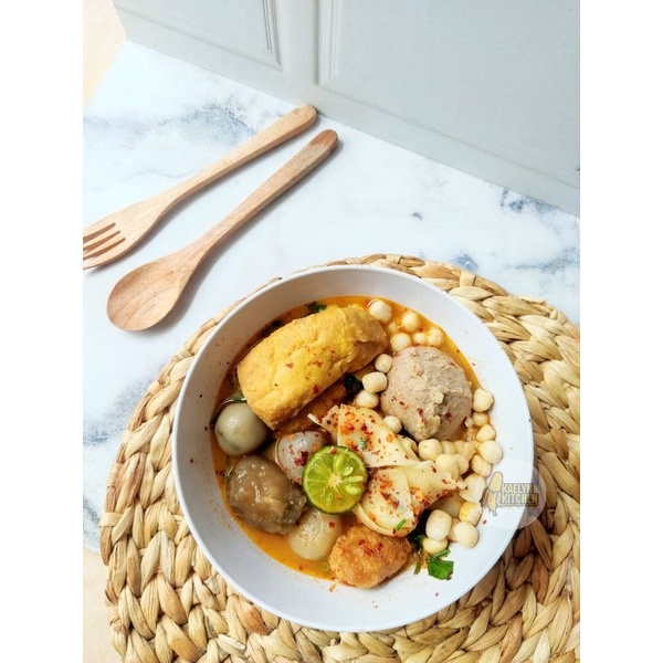 

BASO DAGING KOMPLIT ENAK BANDUNG KAELYN KITCHEN