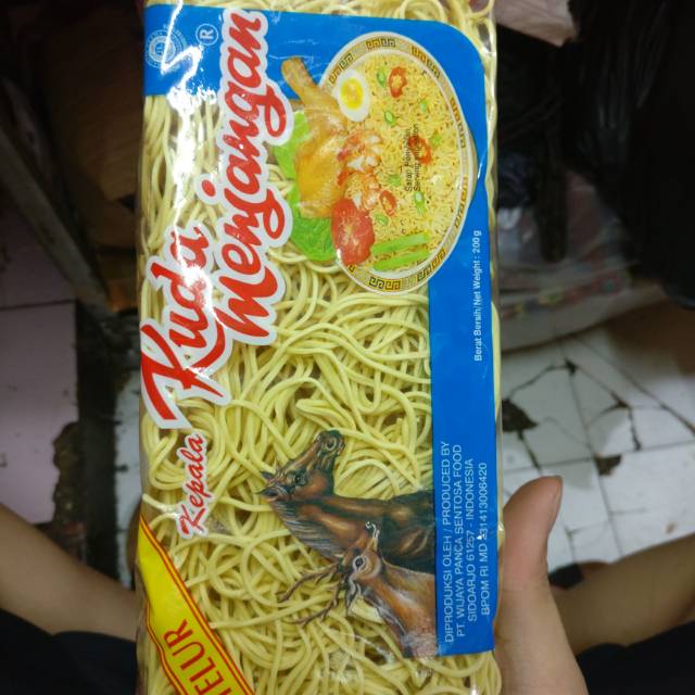 

Mie telur kepala kuda