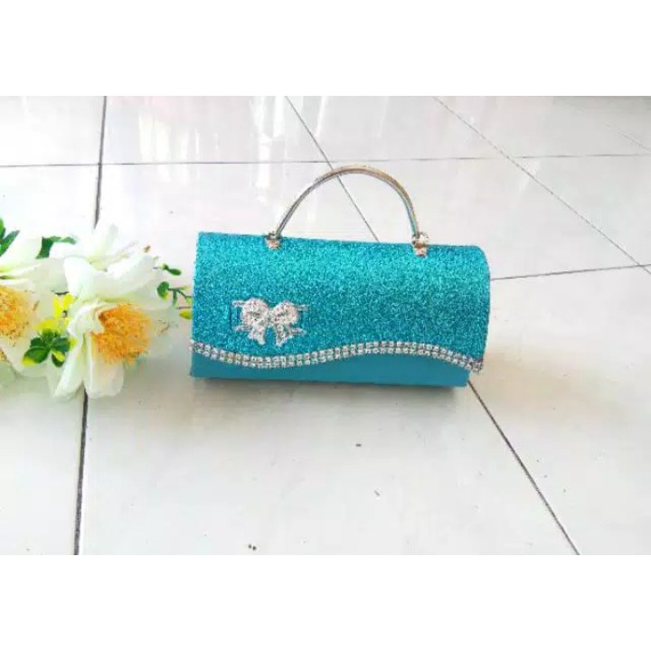 Tas Pesta Clutch / Tas Kondangan Wanita