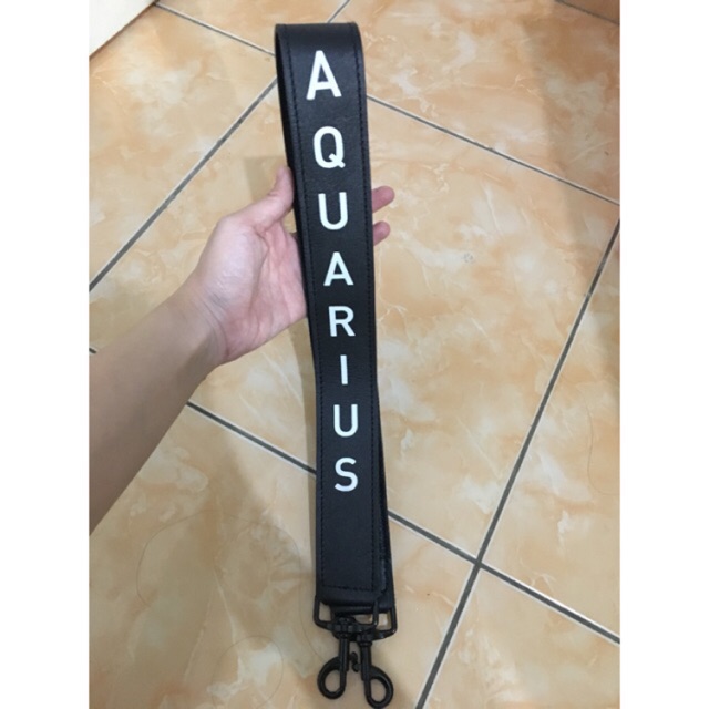 Strap bag merk SRW aquarius good conditoon
