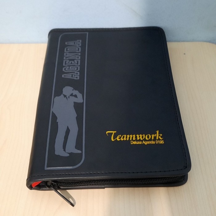 

[RESTOCK] Buku Agenda Teamwork Deluxe 100 halaman