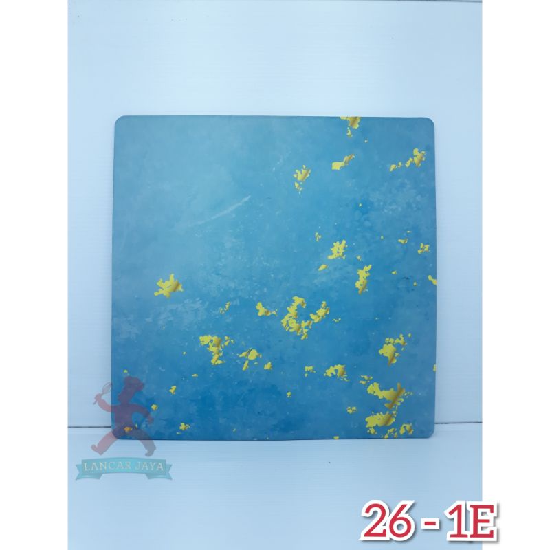 tatakan kue/alas kue / tatakan kue kotak /alas kue tart /tatakan kue tart ukuran 26