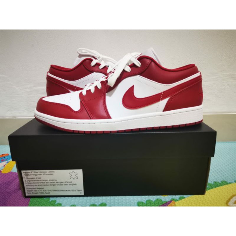 Air Jordan 1 Low Gym Red (BNIB) Size 44