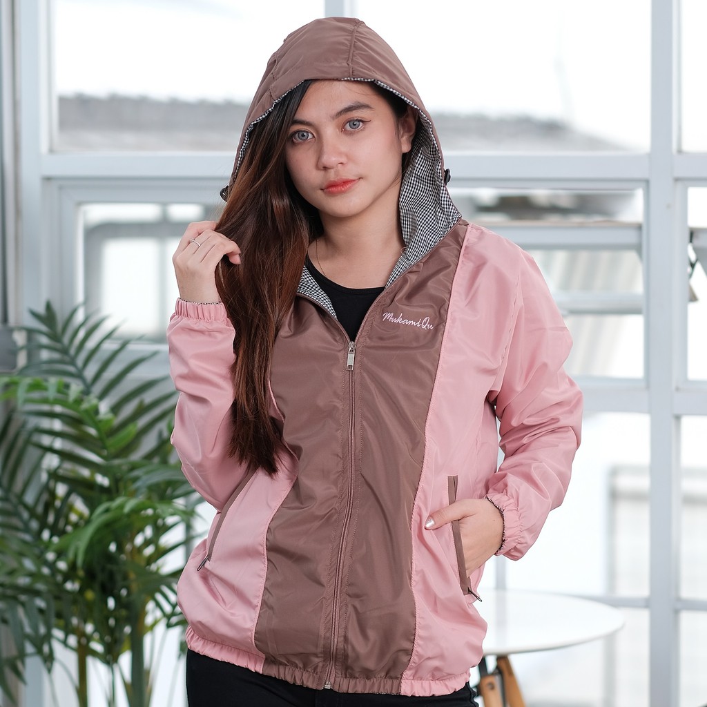 Jaket Wanita Valencia Trendy