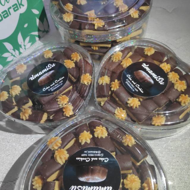 

Chocolate Stick Cookie