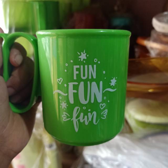 TUPPERWARE MICRO MUG