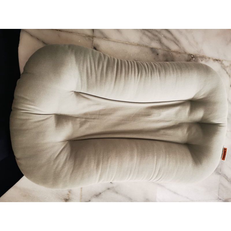 Sofa bayi Snuggle Me Organic Infant preloved like new