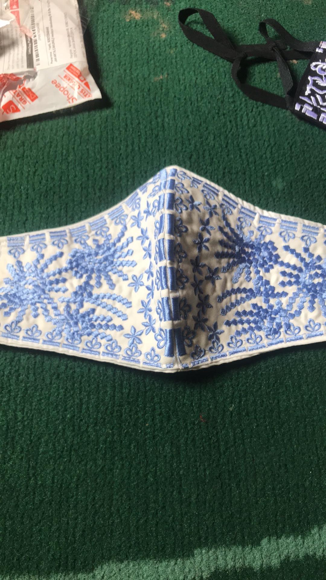 Masker Bordir Ranting Bunga Pink