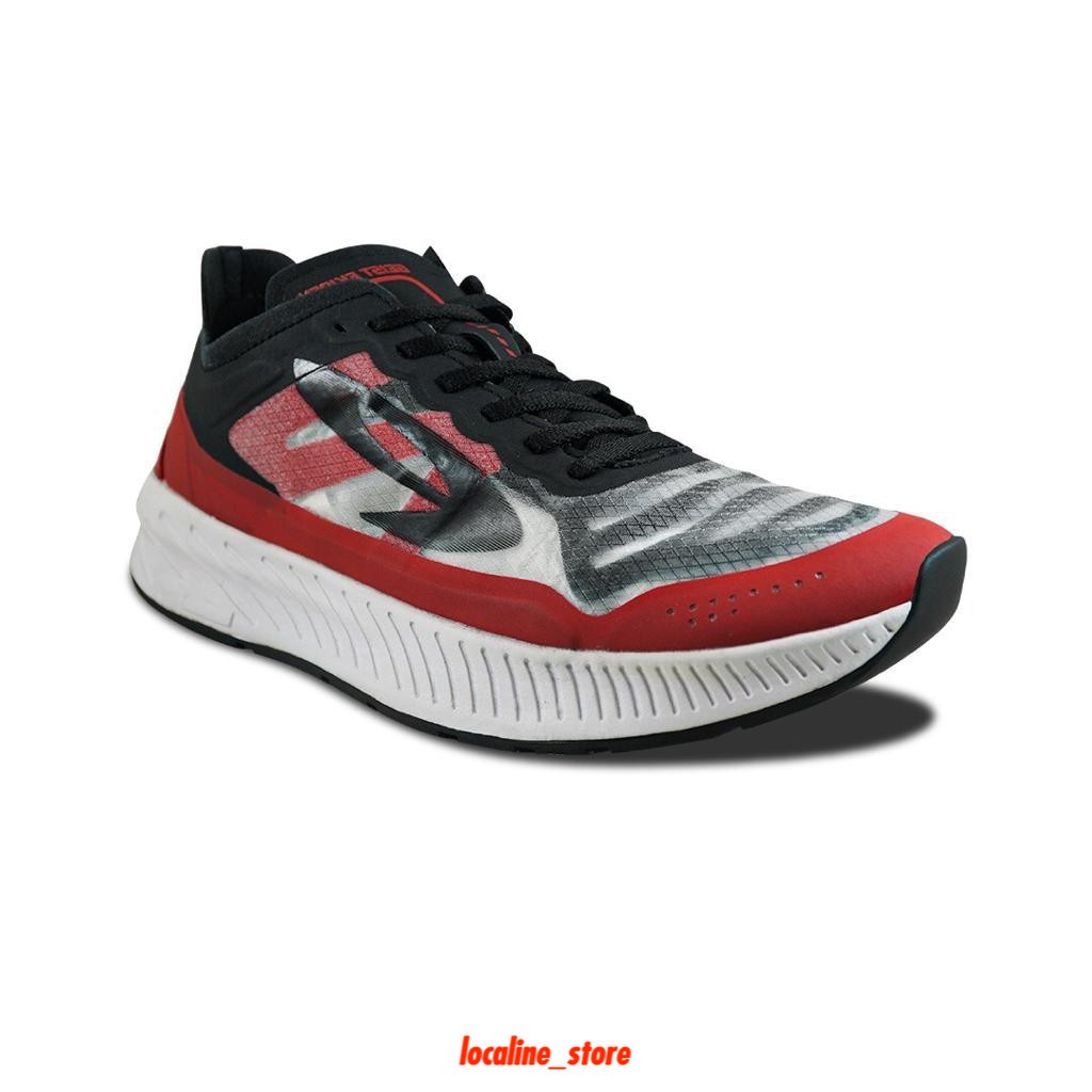 Sepatu Sneakers Lokal Original 910 Nineten Geist Ekiden Elite  Sepatu Running - Hitam/Merah/Putih
