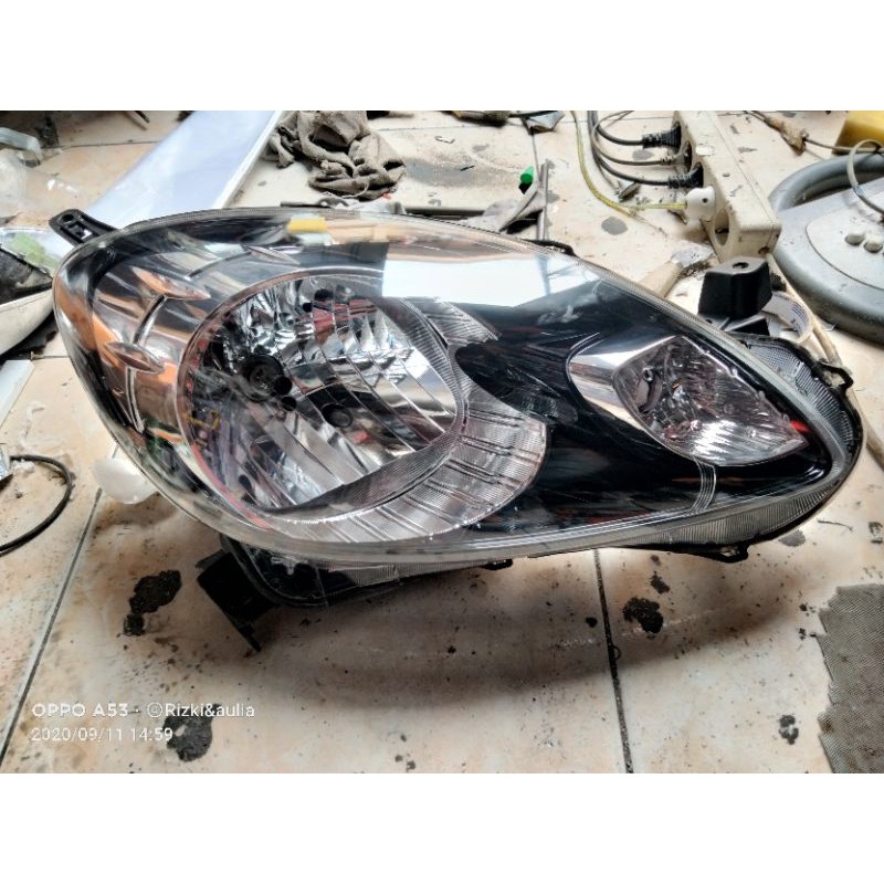 Headlamp Honda mobilo/Brio 2014