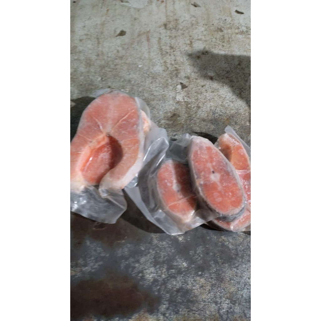 

Daging Ikan Salmon - 1Kg