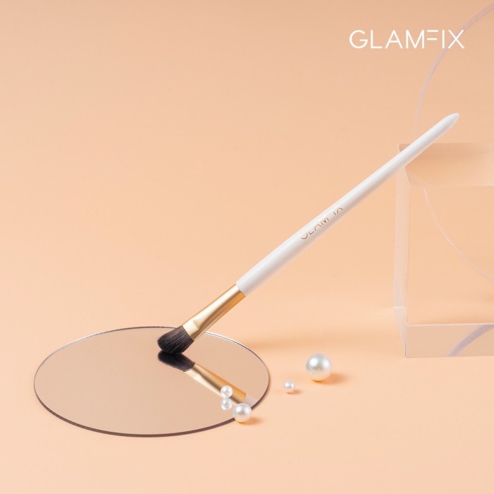 GLAMFIX Precision Eyeshadow Brush Make Up 1PCS | Glamfix ORIGINAL