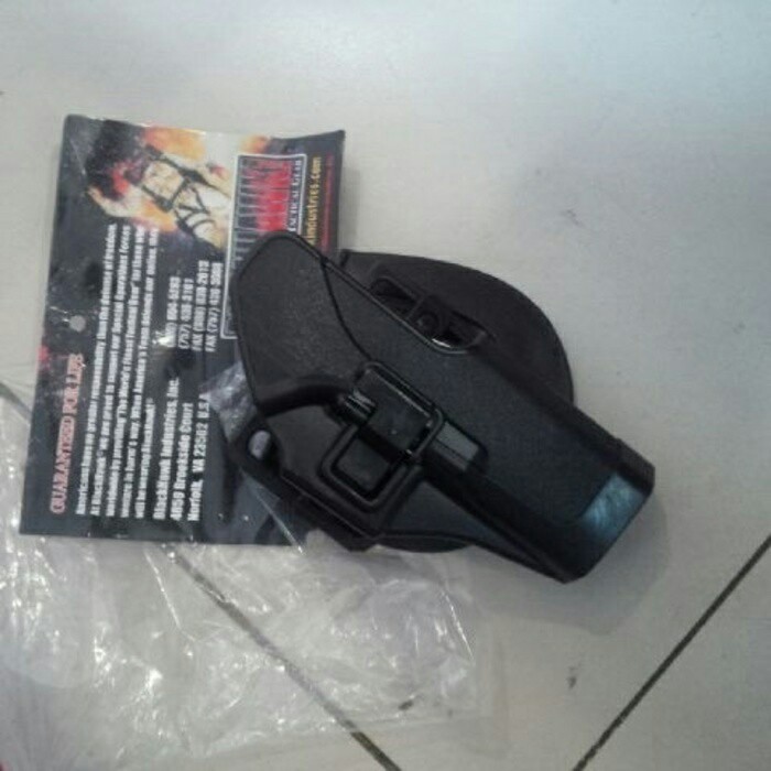 Holster sarung pistol blackhawk glock