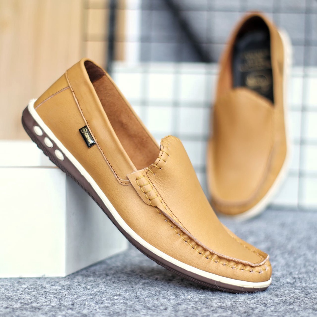 CVNY MYTH 07 BLACK SLIP ON PRIA KASUAL BS157 BS158 BS159 BS160 BS161 BS16 Slip On Pria Hitam Sepatu 