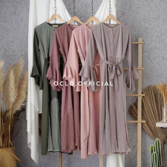 Reviant dress by oclo.official