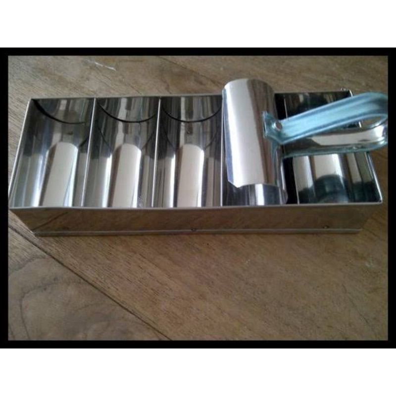 cetakan lemper stainless isi 5 lubang/cetakan kue lemper