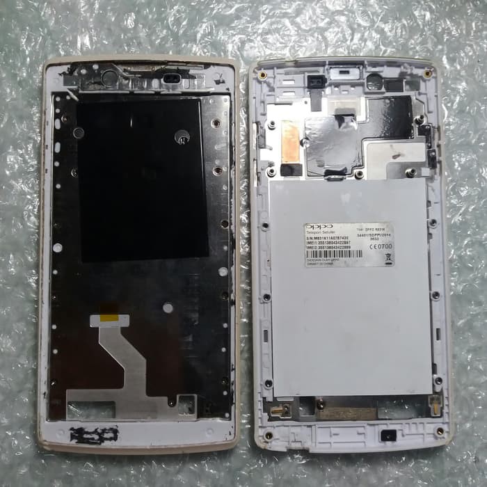 Frame Bazel Tulang Tengah Tatakan LCD OPPO NEO 3 / R831 ORIGINAL