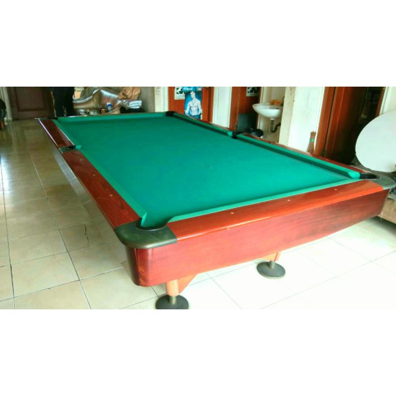 Meja billiard 9feet merk thunderbird kondisi mulus