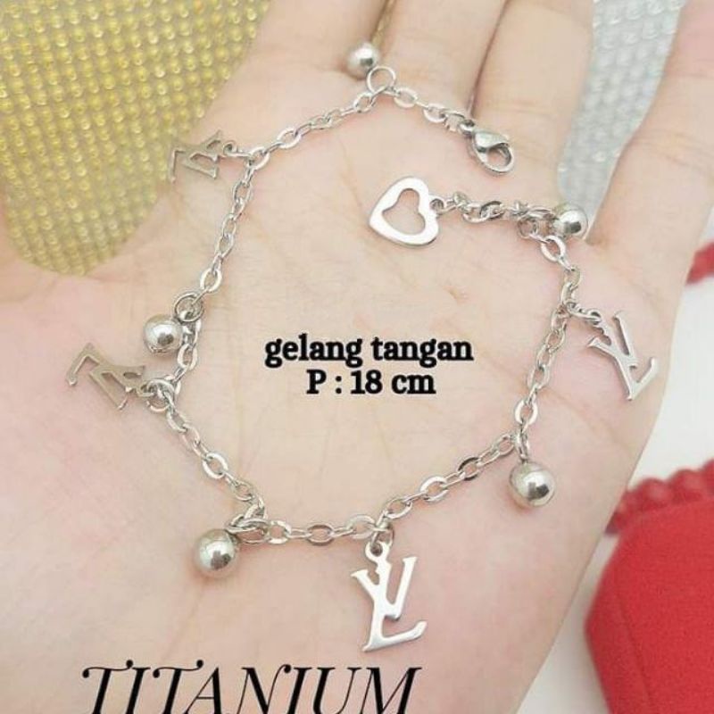 GELANG TANGAN TITANIUM SILVER BANYAK MODEL BAGUS BERKUALITAS FASHION WANITA