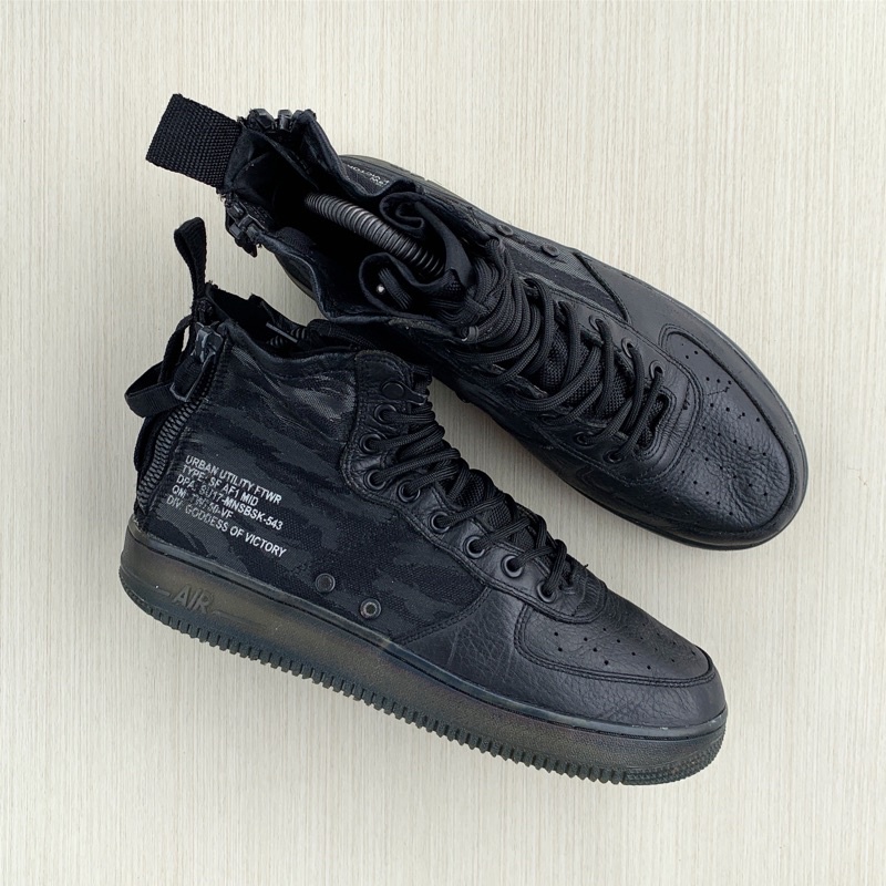 NIKE SF AIR FORCE 1 MID TIGER CAMO
