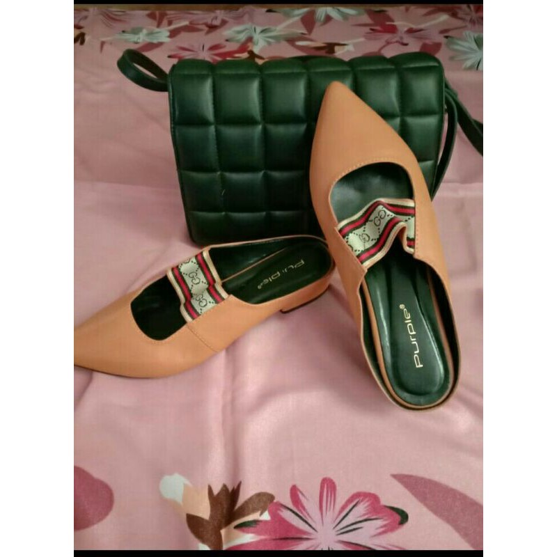 Sepatu sandal wanita Purple