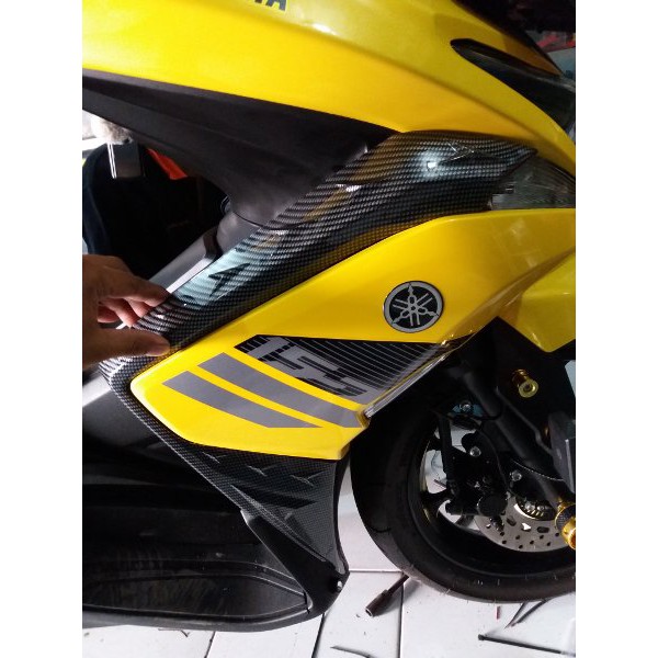 cover body depan yamaha aerox 155 karbon