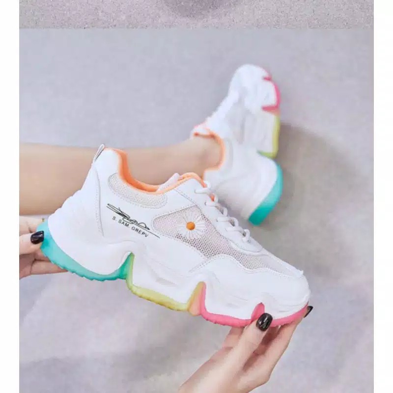 RI 15 SNEAKERS BUNGA