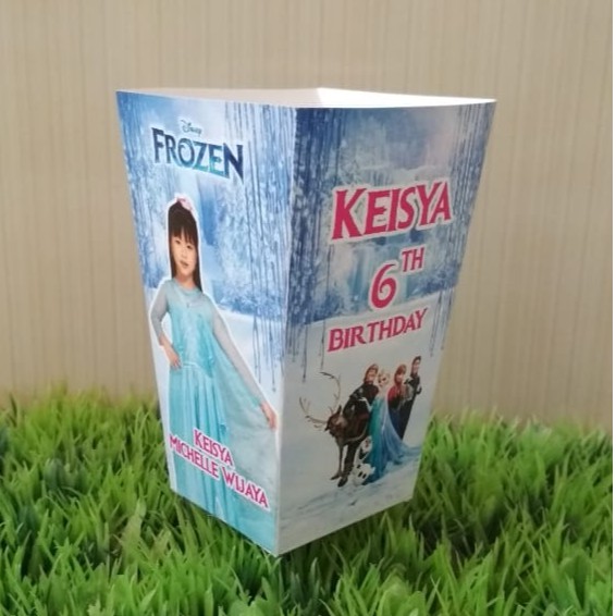 

Label Popcorn Ulang Tahun