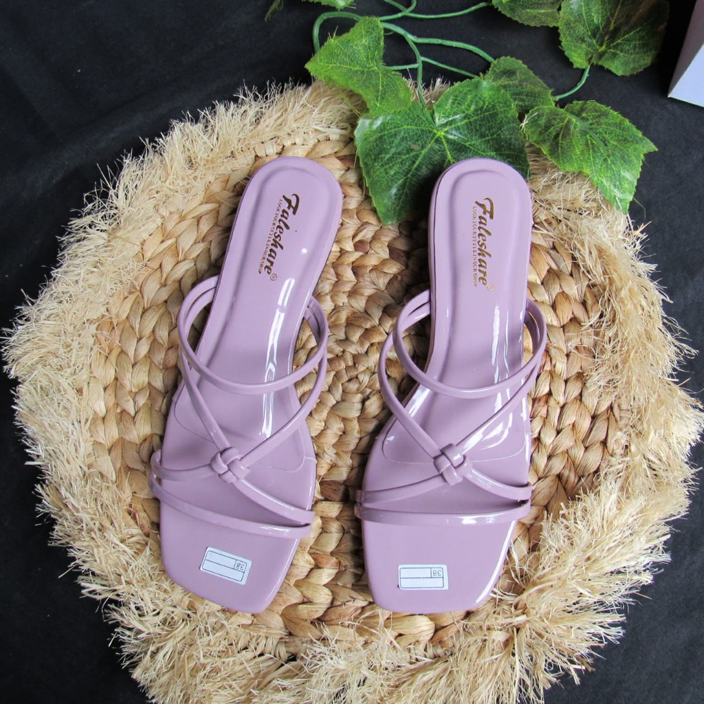 Sandal Wanita Flat Slop Tali  Ry010