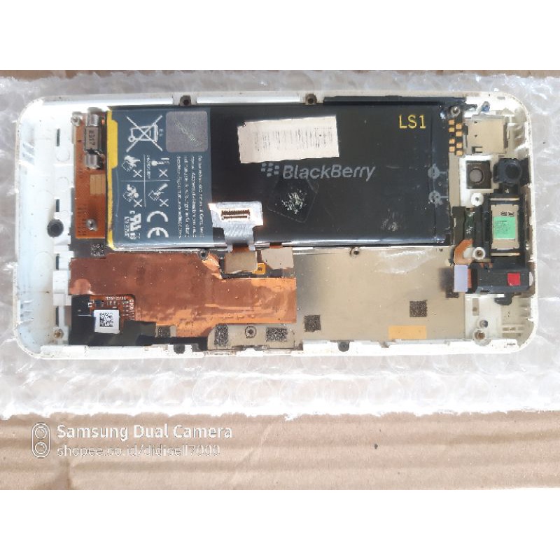 lcd BB Z10