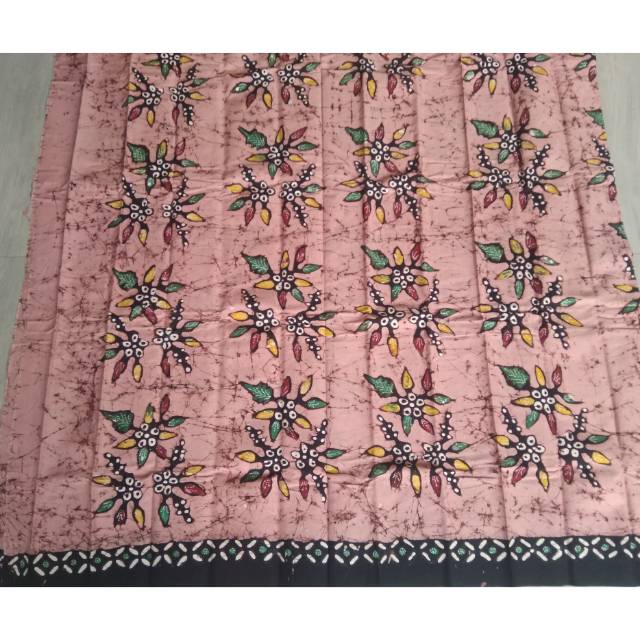Batik Tulis Bakaran Warna Coklat Susu Motif Daun Warna Warni Manis