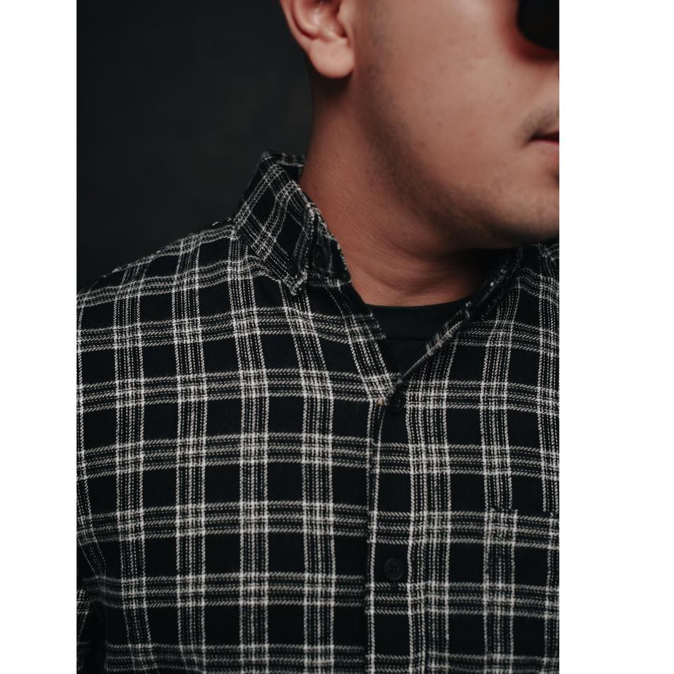 BERKAH Shopee.! BROODIS Flanel Kemeja Pria Motif Terbaru Black Jacob ☎