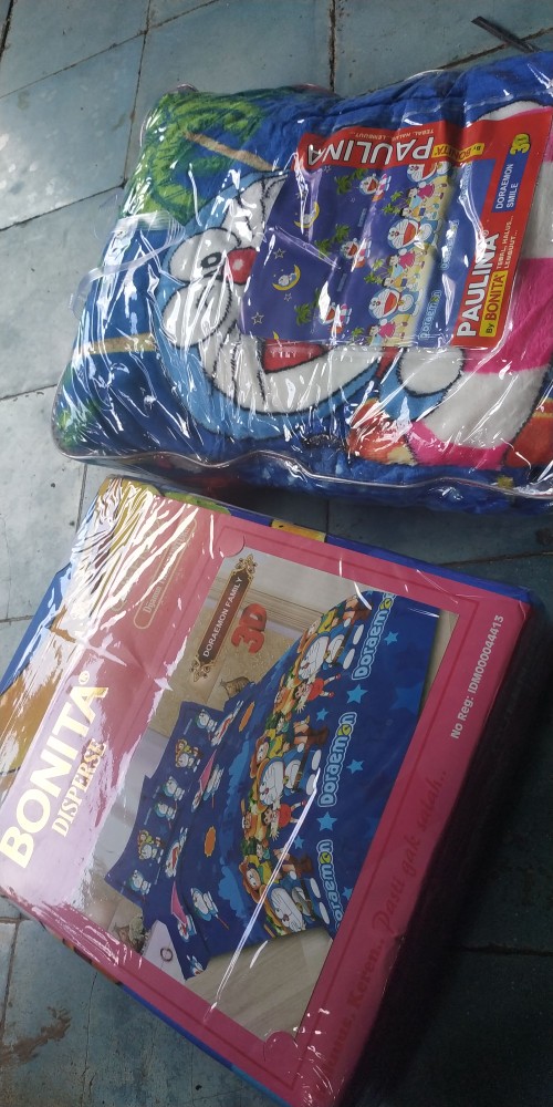 Sprei B4 Aloha By Lady Rose Zieta 180x200