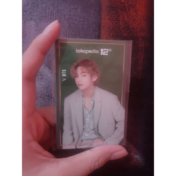 PC BTS TOKO SEBELAH HIJAU V TAEHYUNG