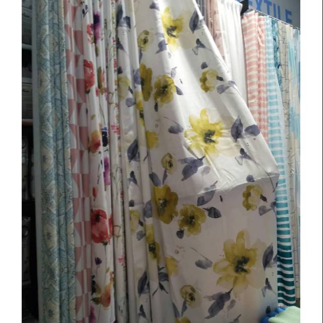 curtain Tirai informa / gorden