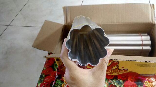 Cetakan Bolu Gulung Sakura