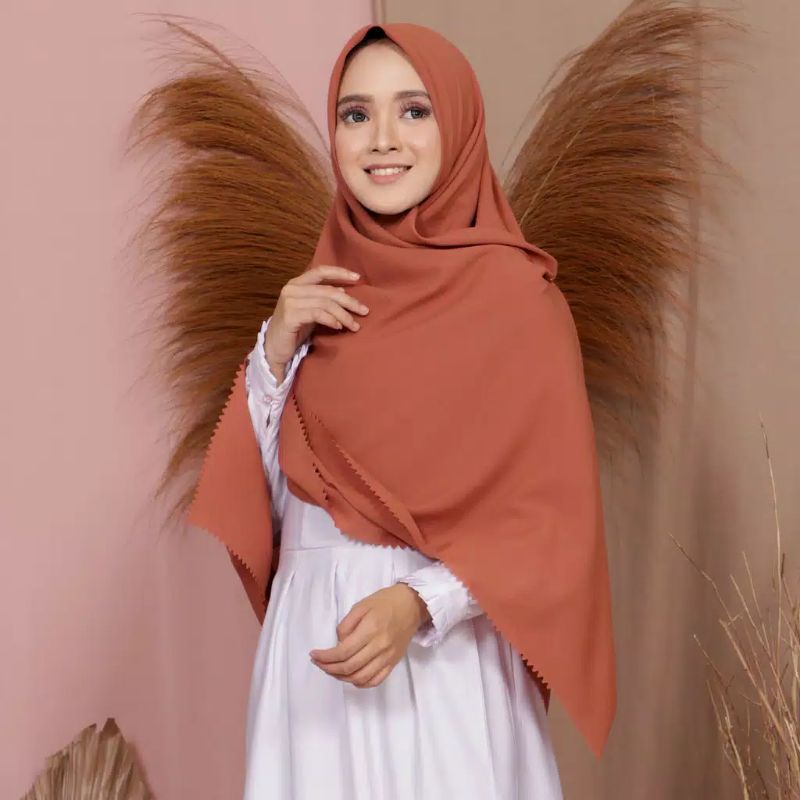 HIJAB SEGI EMPAT BELLA LASER JUMBO 130 X 130 cm || bella square syari / bella jumbo lassercut