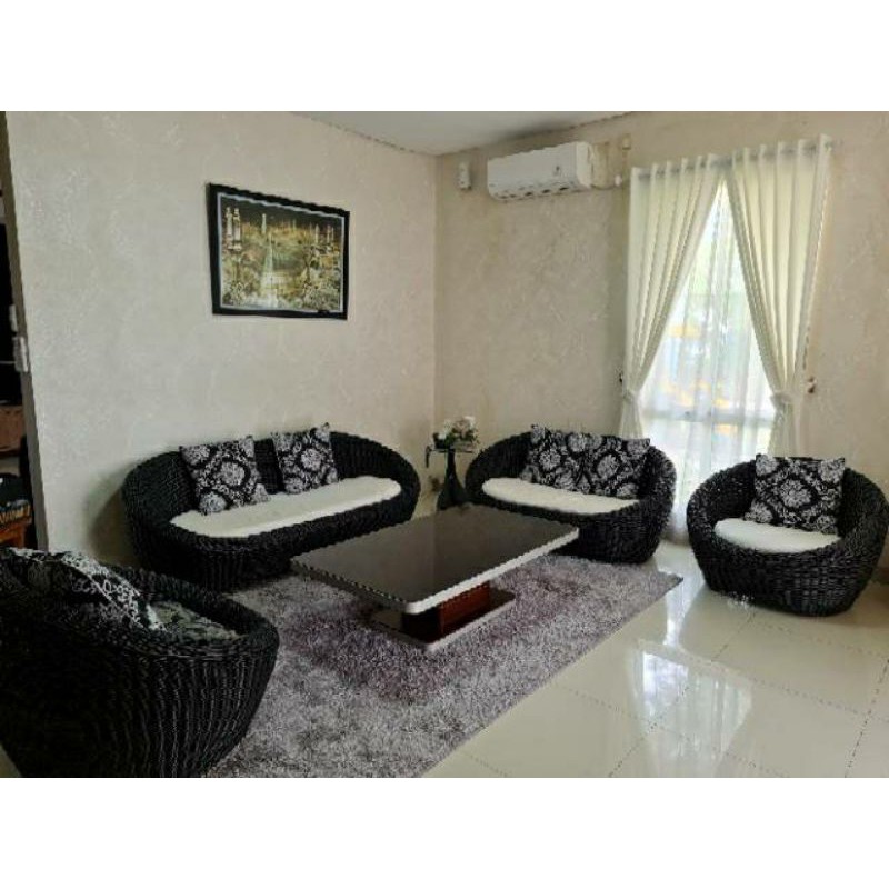 PRELOVED SOFA / KURSI RUANG TAMU ROTAN MURAH