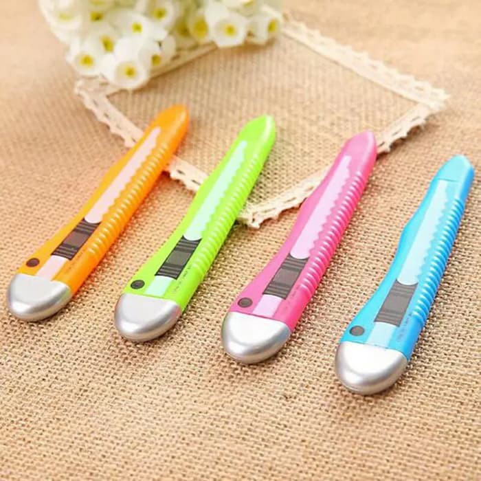 

Populer Pulpen Bentuk Cutter / Gel Pen unik souvenir bolpoin lucu warna Keren