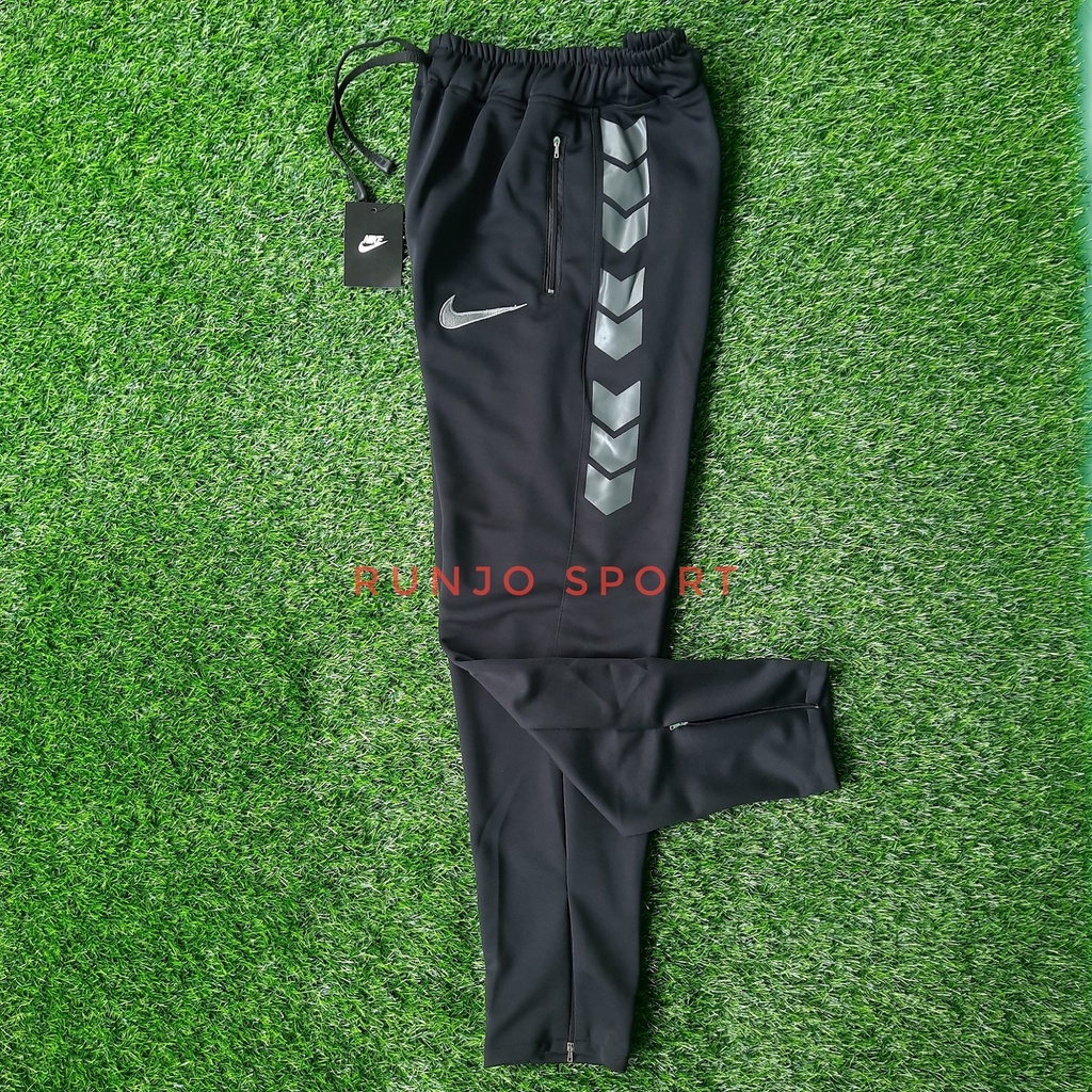 Trackpants Nike Sport Sweatpants Celana Joger Pants Training Panjang Hitam Pria Wanita - ABW