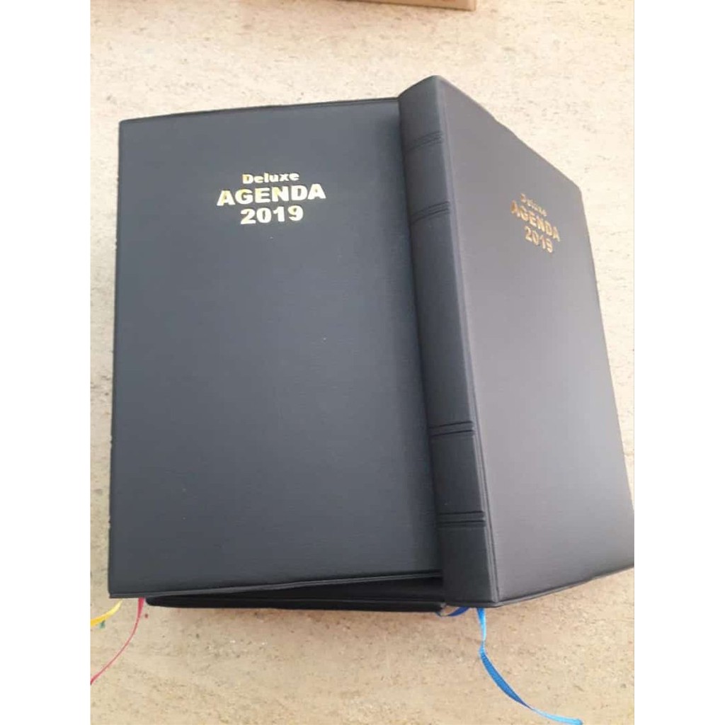 

Paket 2 Buku Agenda Untuk Harian